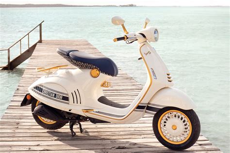 costo vespa dior|Vespa christian Dior.